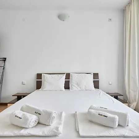 Appartement Sunlit Serenity Cozy Flat In With Parking By Flat Mаnаger *